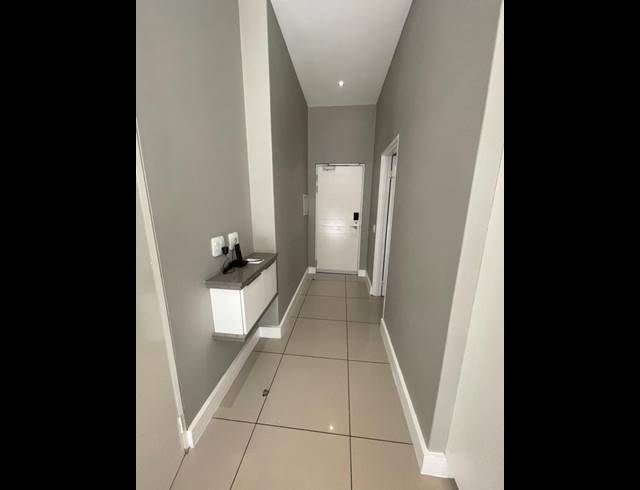 2 BEDROOM PROPERTY TO RENT IN ROSEBANK